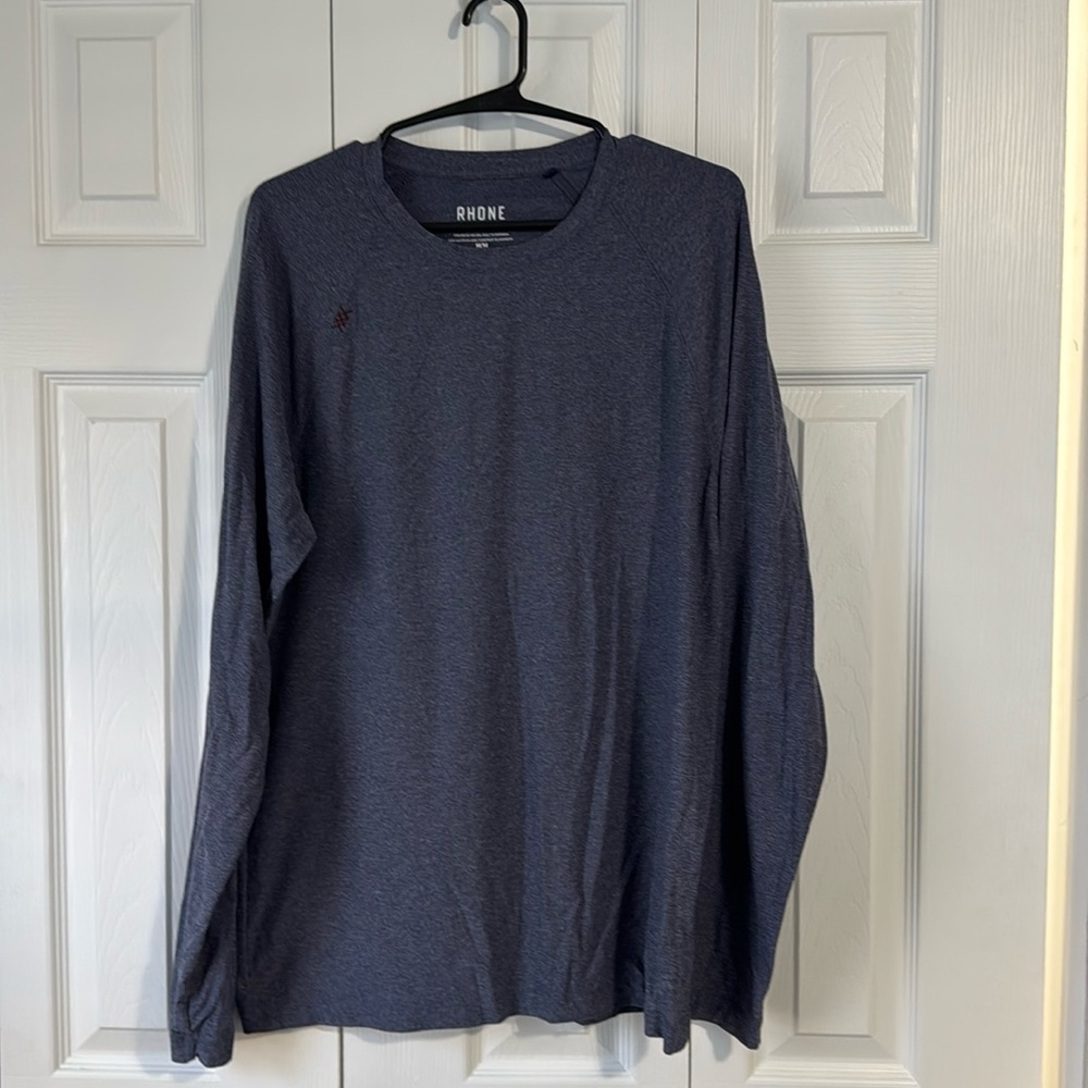 Rhone performance top